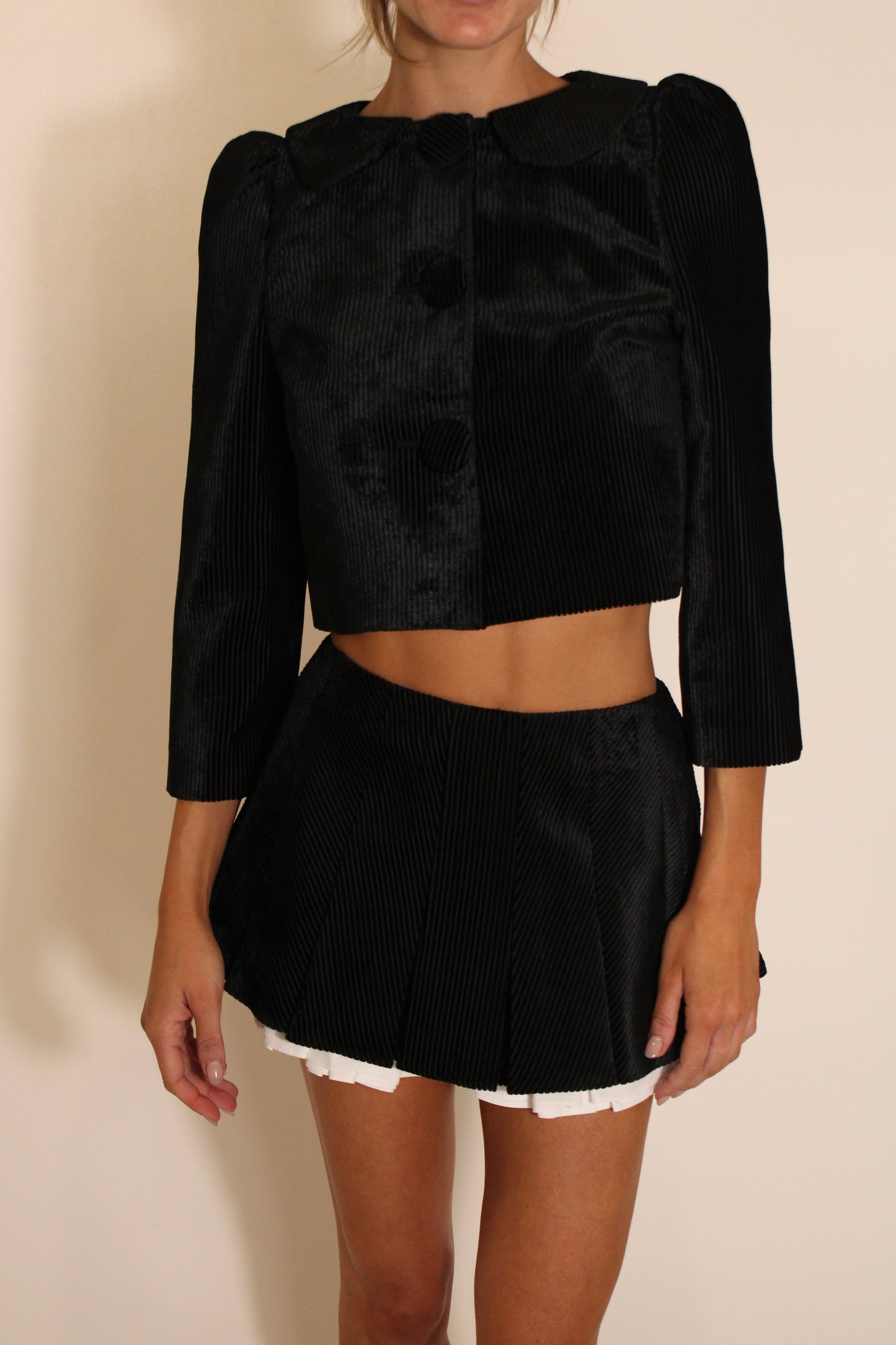ShuShu Tong Black Ribbed Skirt Set