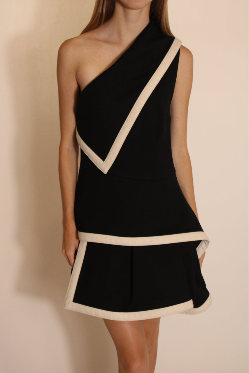 Alexander McQueen Black With White Piping One Shoulder Dress