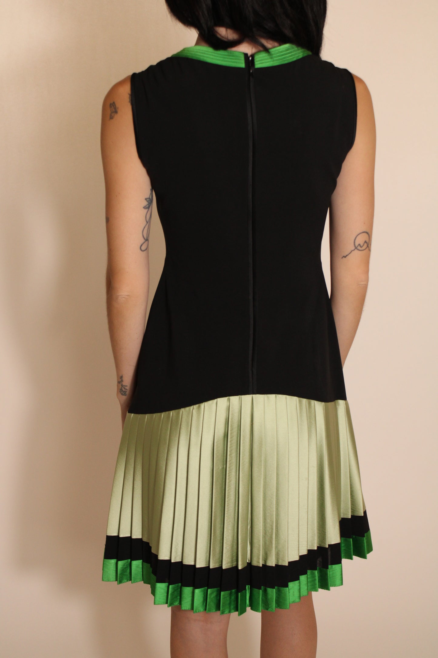 Alberta Ferretti Black & Green Dress