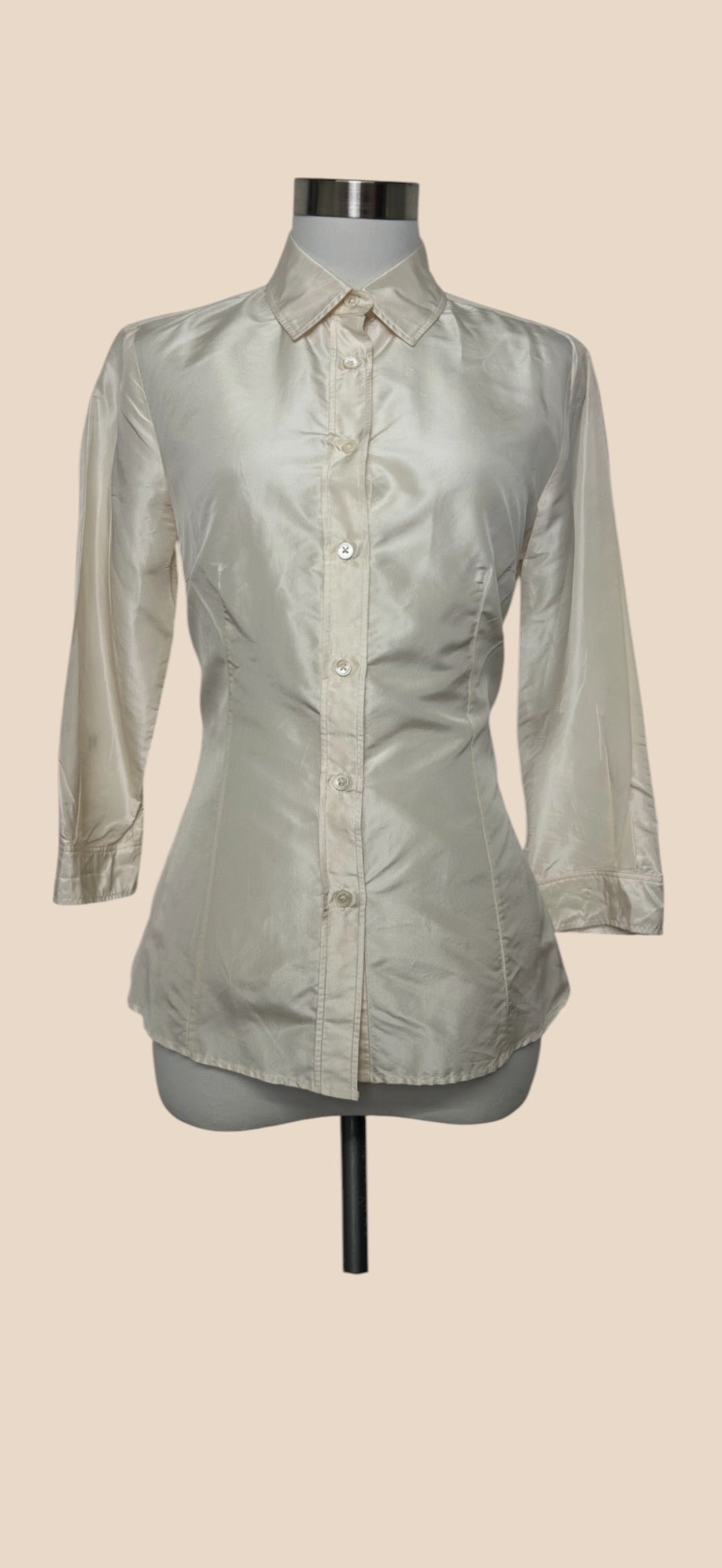 Carolina Herrera Ivory Satin Fitted Button-Up Shirt