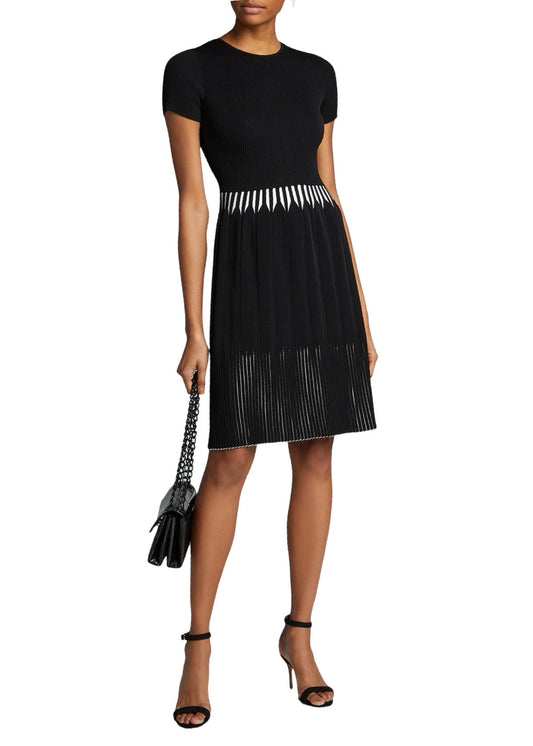 Carolina Herrera Black & White Shortsleeve Midi Dress With Small Color Peep Pleats